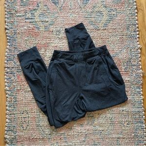 lululemon Intent Jogger 30”